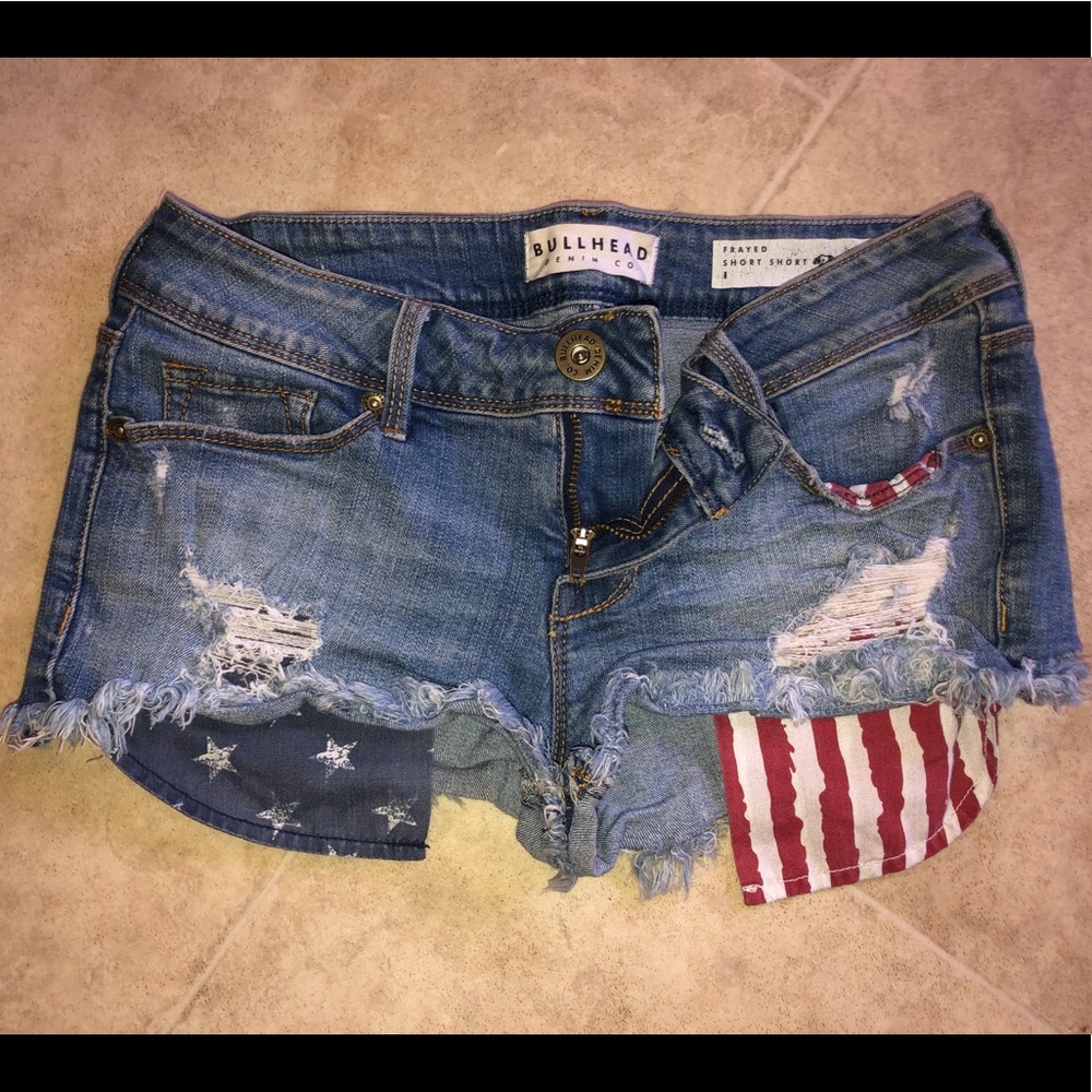American flag pocket shorts
